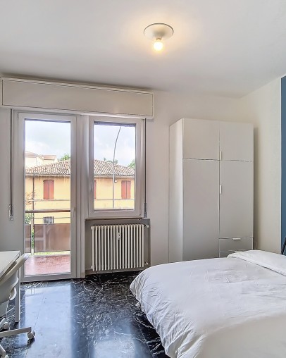 camera studentsroom